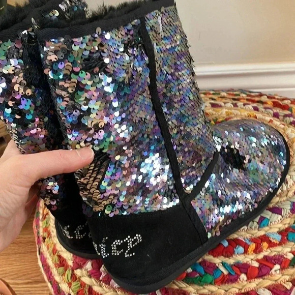 Juicy Couture  sequin boots - Picture 4 of 7